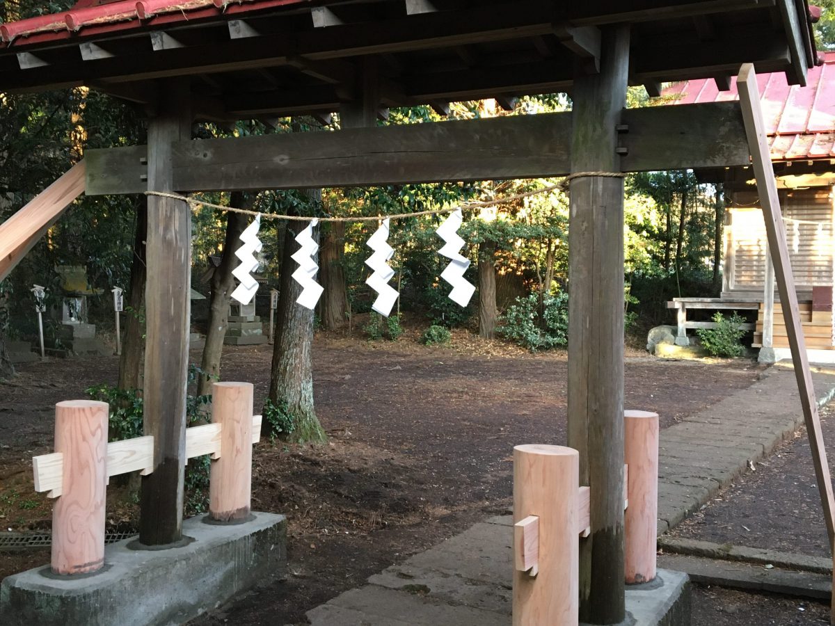 鳥居改修の仕事をさせて頂きました